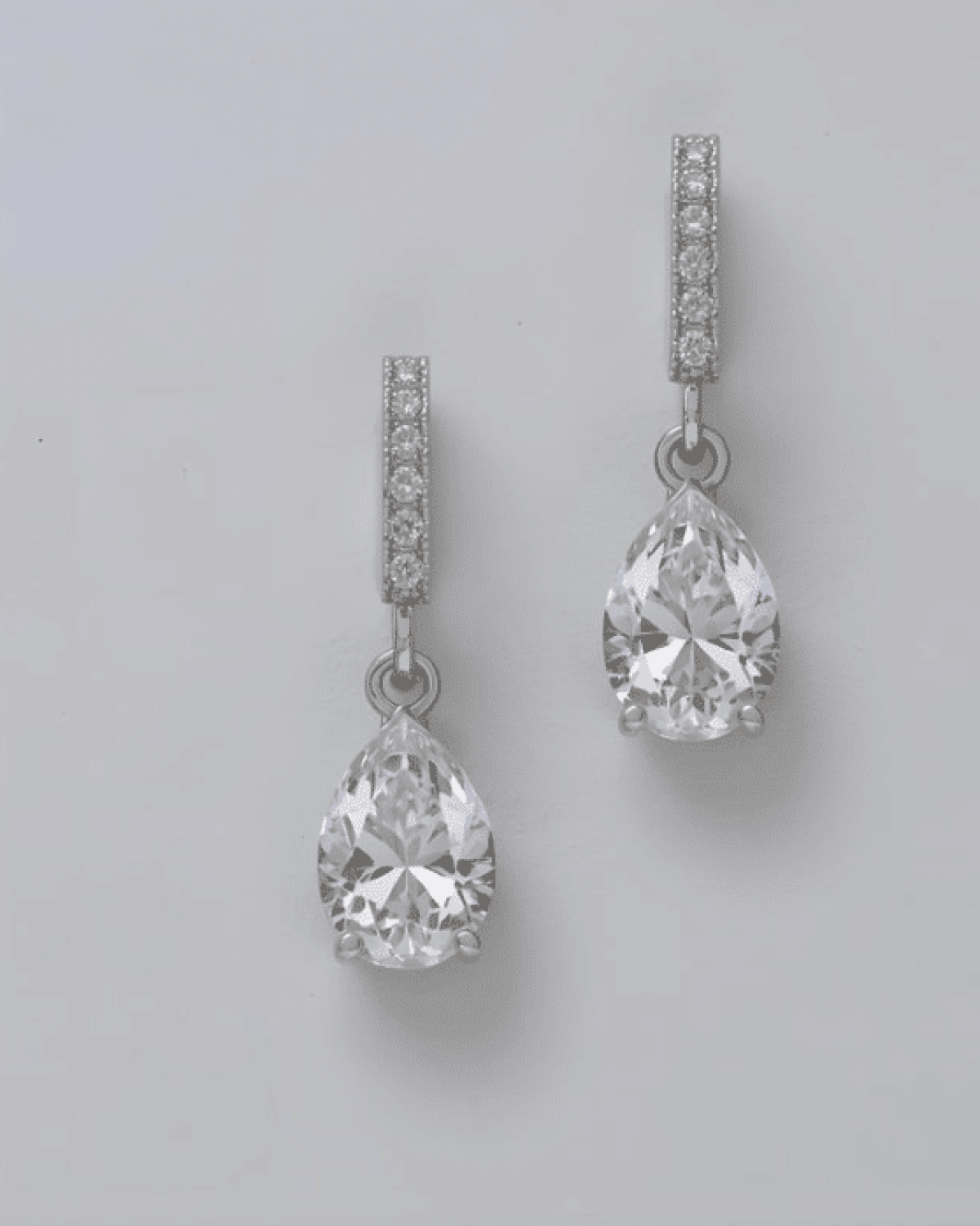 selena earrings diamond